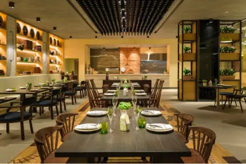 Filini Restaurant Radisson Blue